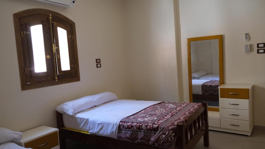 Bedroom 2, Rawan apartments, Luxor