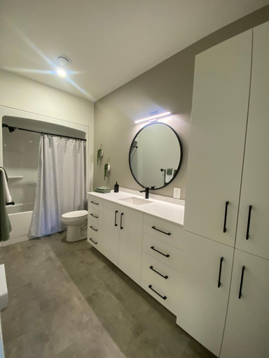 Bathroom 2, Private Room Lakeview House- Westmount, Westmorland