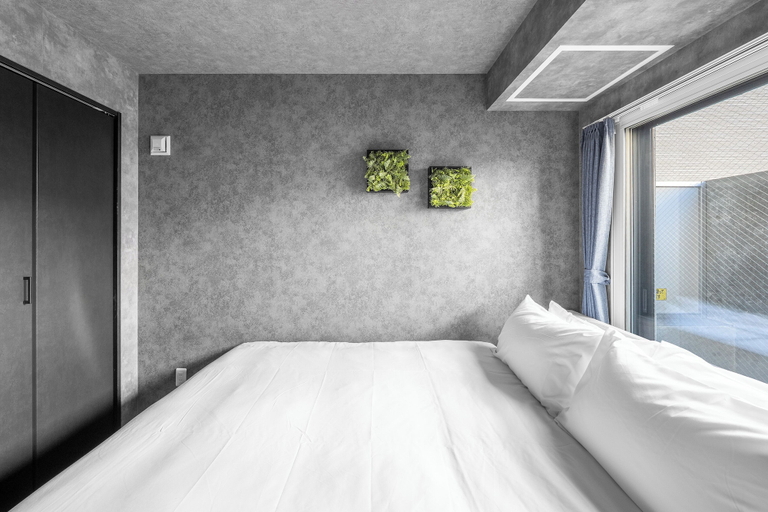 Room 4, HANA 102, Sapporo
