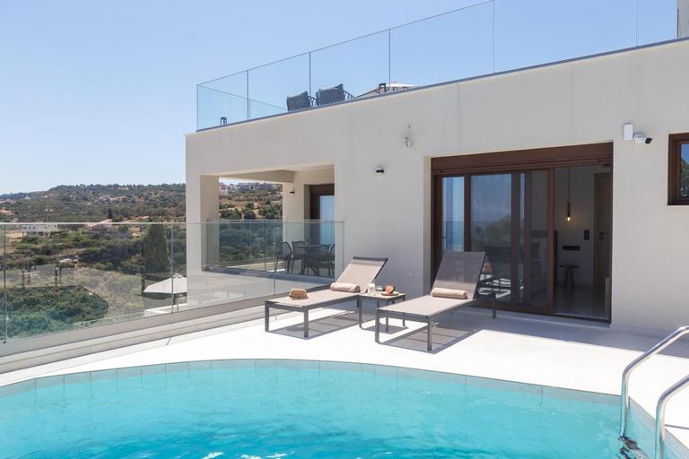 3, Villa Santa Ιrini 2 - With Heated Pool, Crete