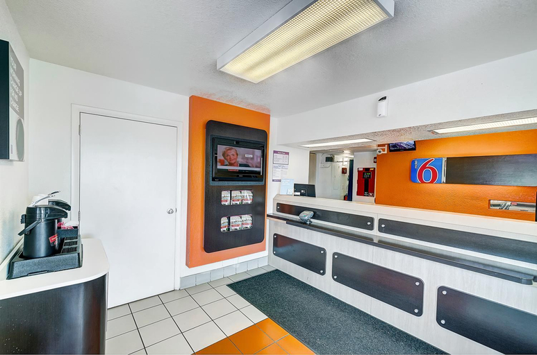 Public Area 3, Motel 6 Thornton, CO, Adams