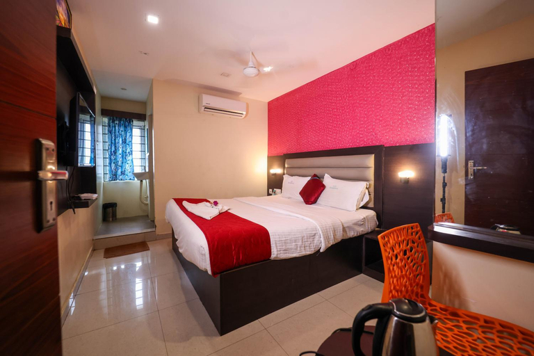 Others 4, Safa Residency, Tiruchirappalli