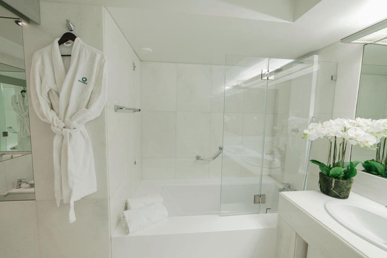 Bathroom 5, Hotel Solverde Spa and Wellness Center, Vila Nova de Gaia
