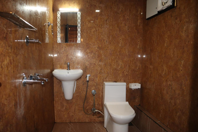Bathroom 5, Kera Houseboats Alleppey, Alappuzha