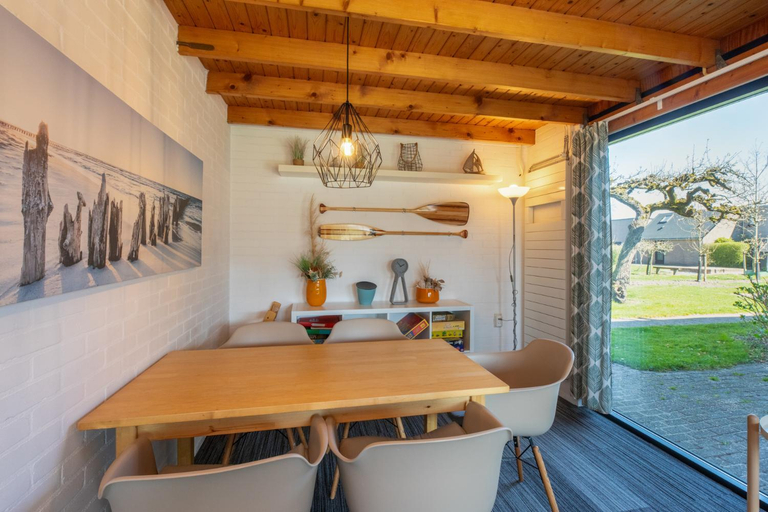 Food & Drinks, Holiday Home near Beach with Pool Access, Schouwen-Duiveland