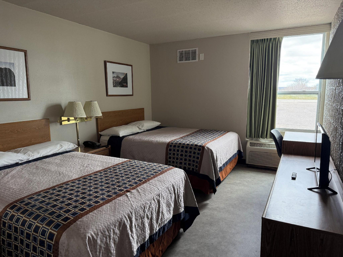 Bedroom 2, Smartwood Inn, Trempealeau