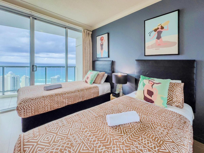 Bedroom 4, Surfers Paradise Ocean-View Apartment, Gold Coast