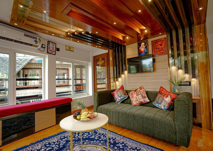 Others 1, Dreams Spectrum Luxury houseboat, Alappuzha