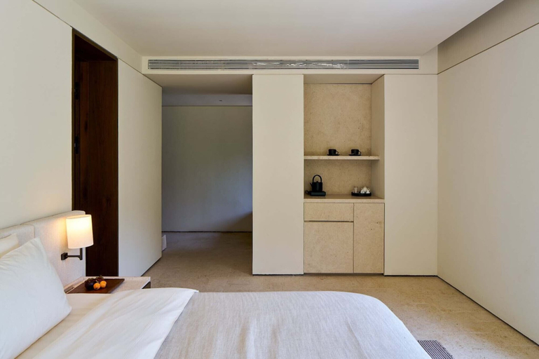 Room 2, ZOLAND Resort Hotel Emei Mountain, Leshan