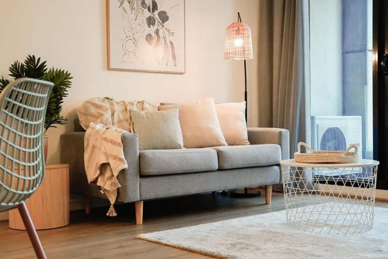 Others 4, Comfy 2BR Apt Next to Southern Cross, FREE Parking, Melbourne