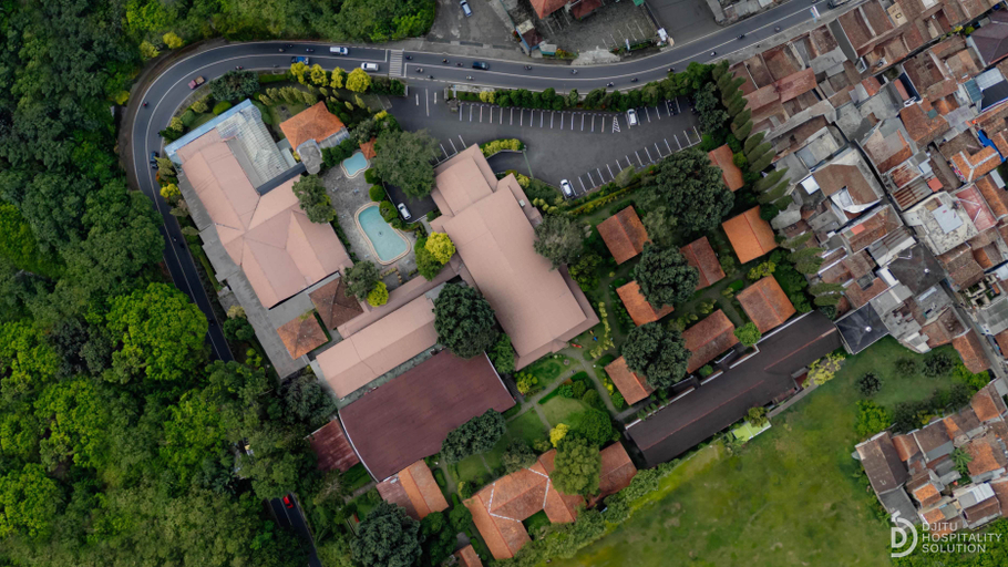 Exterior & Views 2, Hotel Grand Panorama Lembang, Bandung