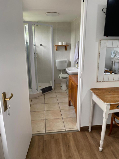 Bathroom 3, Valley Heights Guest House and B & B, City of Cape Town