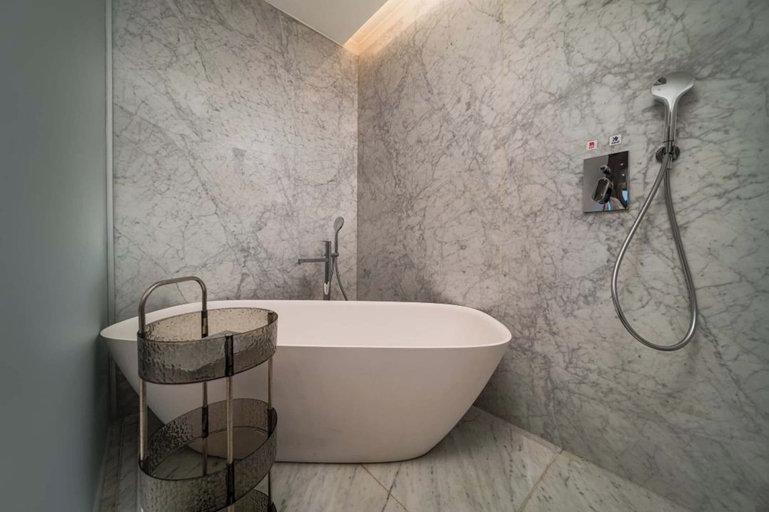 Bathroom 3, Yashan Tianlai S High-Rise Hotel, Chengdu