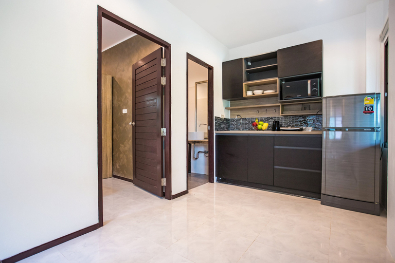 Private kitchenette 5, Oxavia Garden Bungalow B1-B2, Pulau Phuket