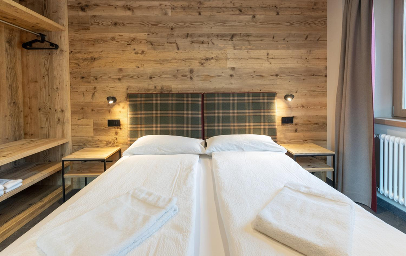 Bedroom 2, BAITA LARIX Sauna&Relax, Sondrio