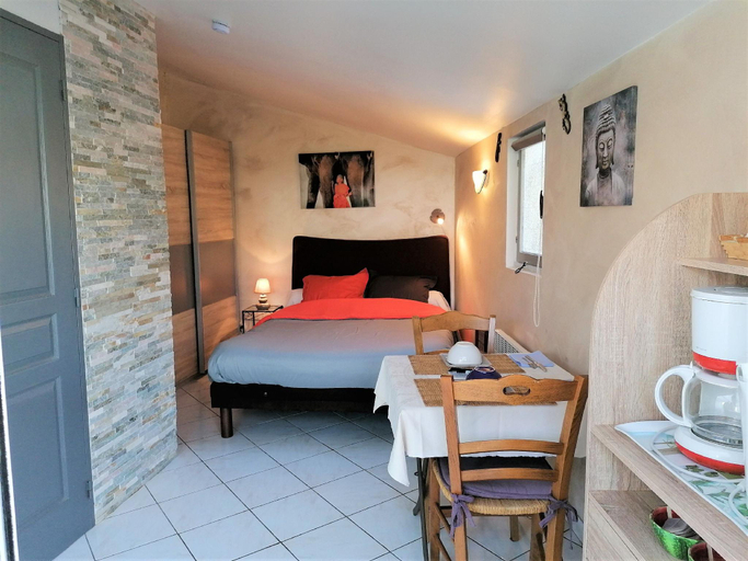 Bedroom 5, La Picholine, Pyrénées-Orientales