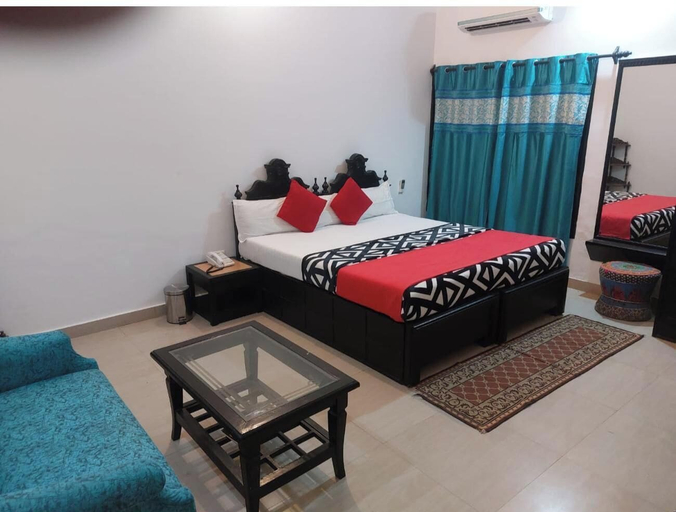 Bedroom 4, Hotel Kiran Villa Palace, Bharatpur
