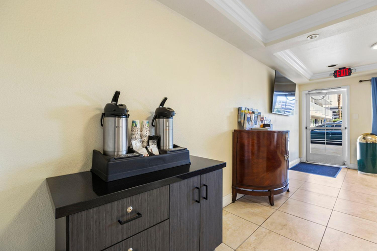 Others 5, Motel 6 Las Vegas, NV - Strip, Clark