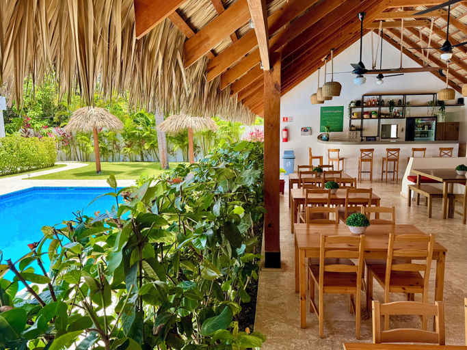 Restaurant 4, La Curadina Encuentro Surf Hotel, Sosua