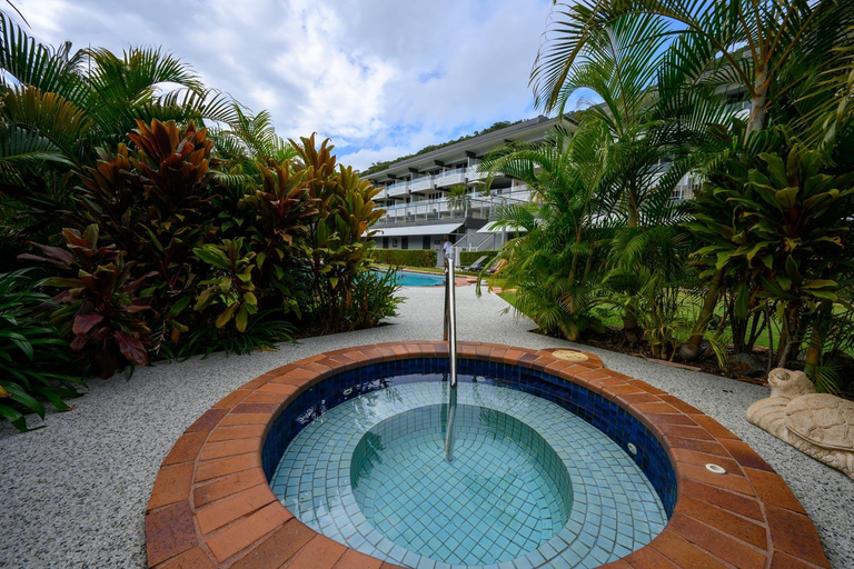 Sport & Beauty 2, Beach Lodges, Whitsunday