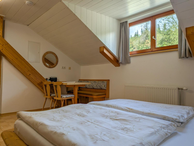 Bedroom 2, Rauterhof, Hermagor