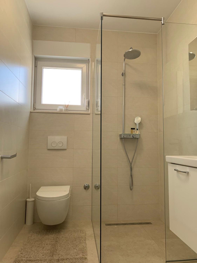 Bathroom 5, Villa Corcovado, Vodice