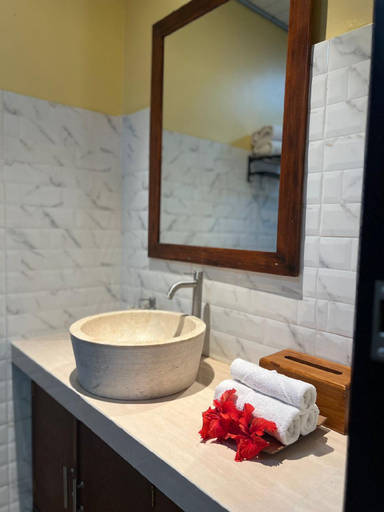 Bathroom 4, D'Natha Ubud Villa, Gianyar