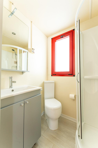 Bathroom 4, Villaggio San Francesco - Adria Holiday Mobile Homes, Venezia