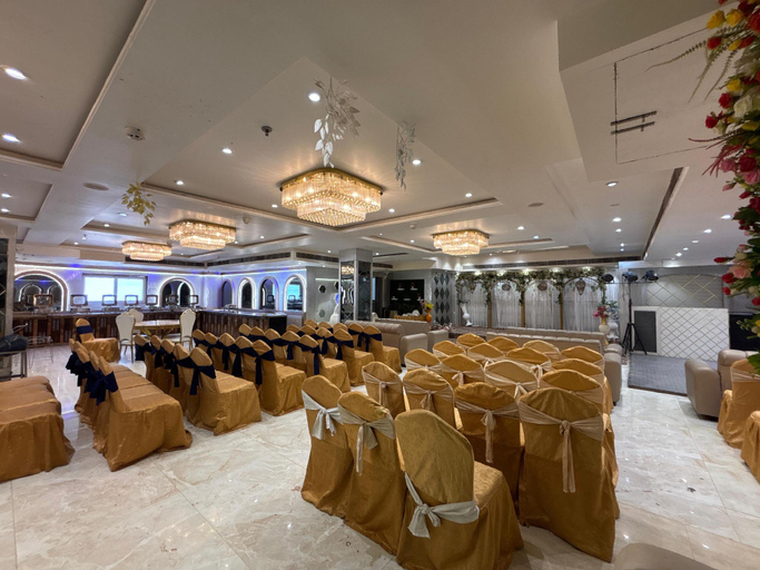 Food & Drinks 5, Hotel Citrus, Lucknow