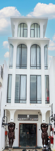 Exterior 3, Narrow Gauge Hotel, Bareilly