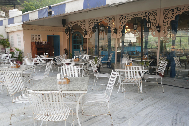 Rooftop terrace, Hotel Amer Fort, Jaipur