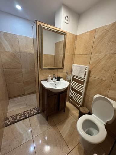 Others 2, La Livada, Otopeni