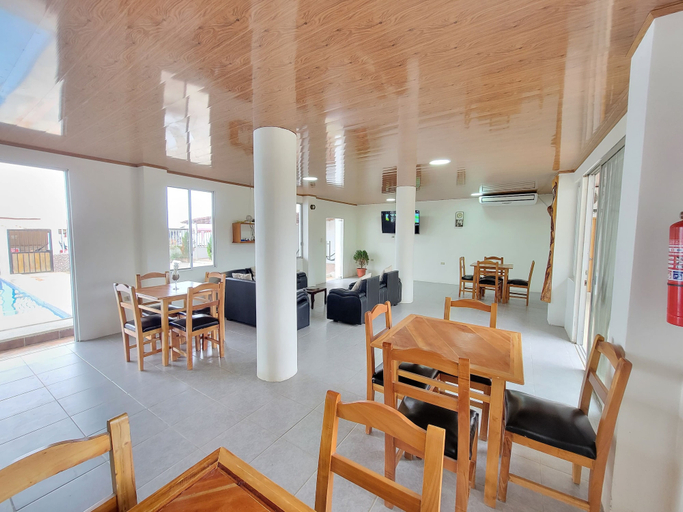 Restaurant 5, Dalai Beach Stay