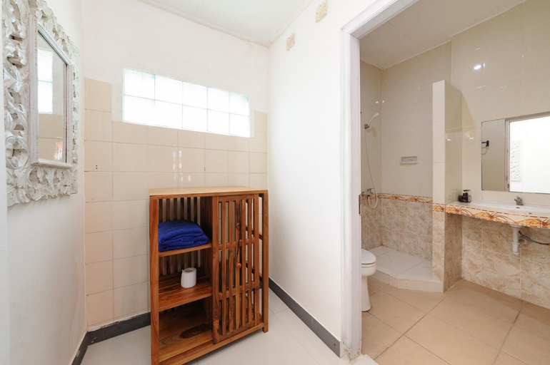 Bathroom 5, Rasa Sayang Beach Inn, Badung