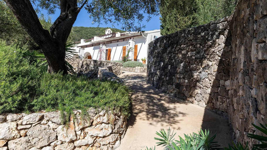 Exterior 2, Spartilas Villas, Ionian Islands