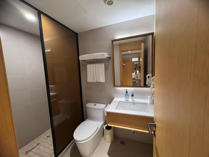 Bathroom 4, Hanting Hotel (Beijing Qinghe Xiaoying West Road), Beijing