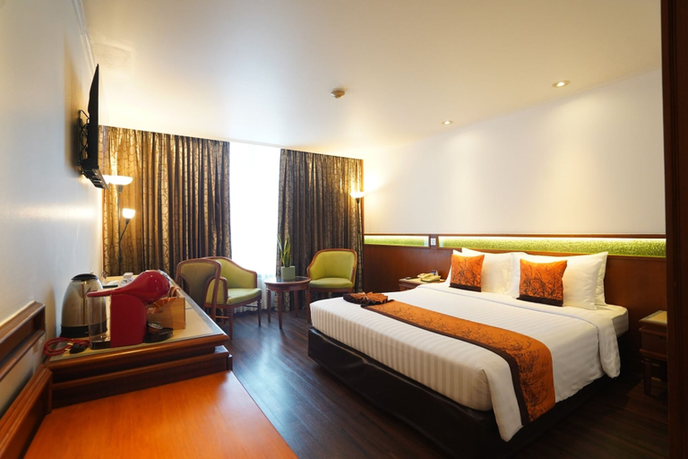 Room 4, Awtan Sukhumvit33, Wattana