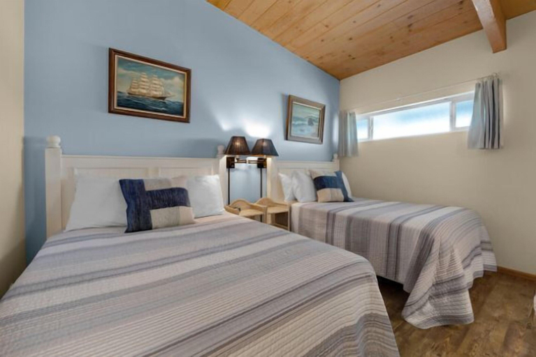Bedroom 3, The Tides by the Sea, Clatsop