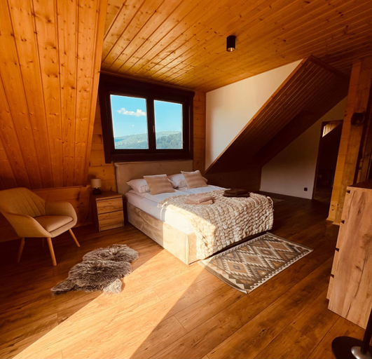Bedroom 2, Malinowa Chata, Lesko