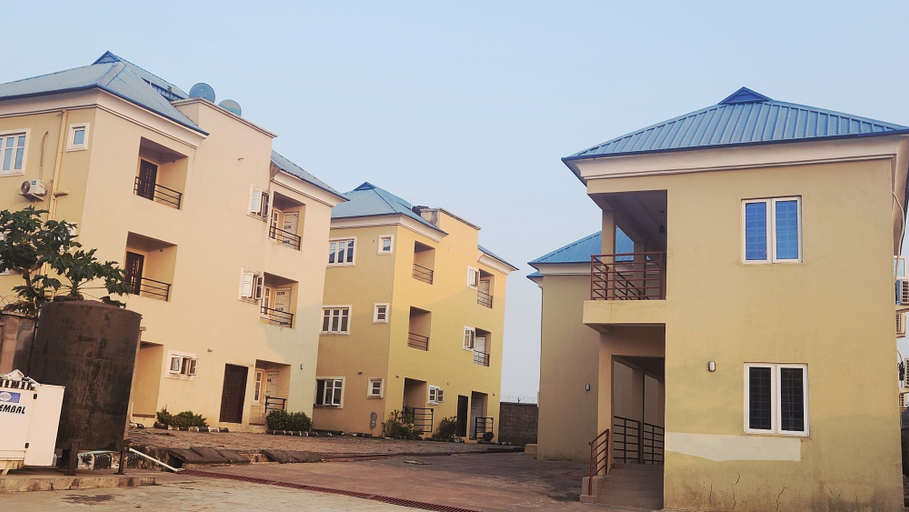 Exterior 2, DOMINION APARTMENT AND GUEST HOUSE, Shagamu