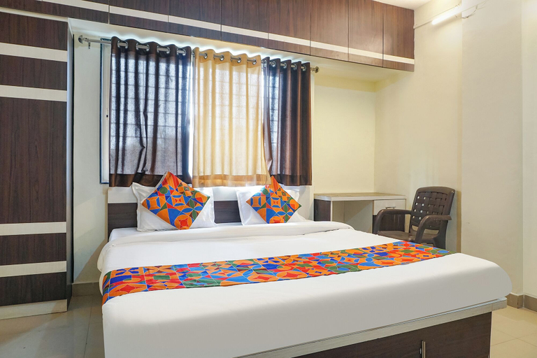 Bedroom 3, FabExpress The Guest House, Pune
