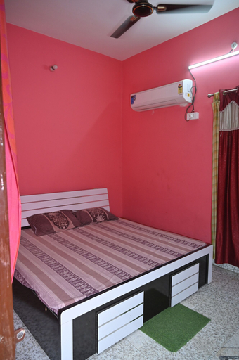 Room 3, The Ganga Guest House, Varanasi