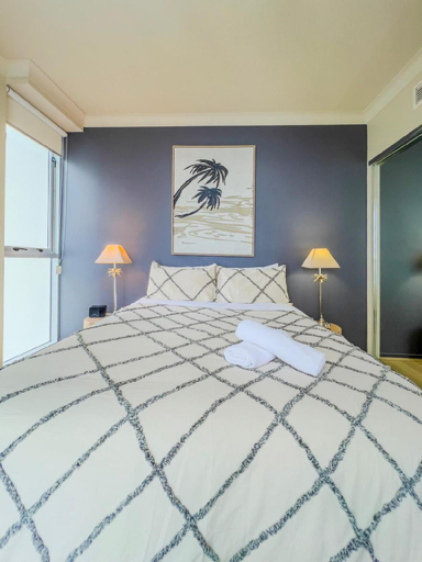 Bedroom 3, Surfers Paradise Ocean-View Apartment, Gold Coast