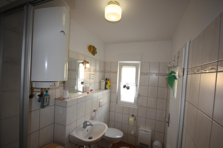 Bathroom 2, Ferienpark An der Seebrucke, Vorpommern-Greifswald
