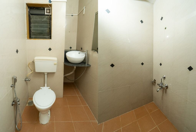 Bathroom, Indira Nature Valley, Satara