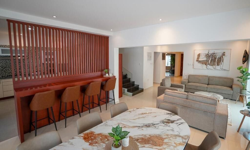 Interior 5, Maison Miraj, Bausher