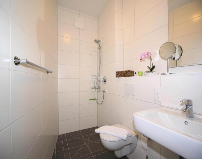 Bathroom, Apartment in Ostseeresort Olpenitz With Balcony, Schleswig-Flensburg