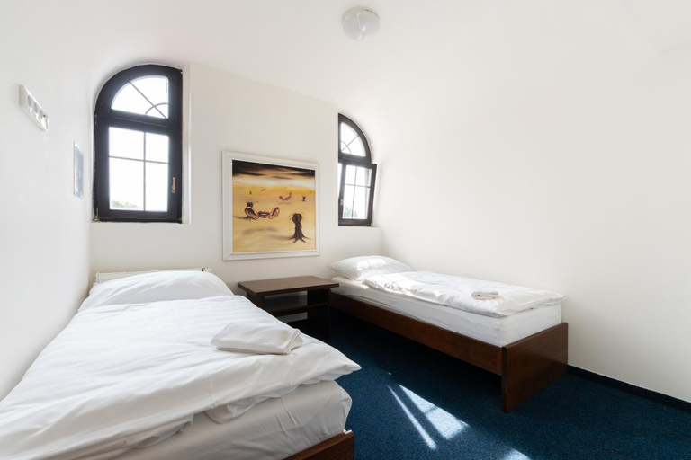 Bedroom 2, Hotel Irv K, Most