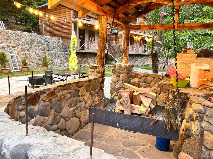 Food & Drinks 3, Cottages in mountains, Keda