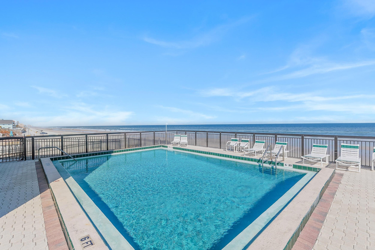 Pool 5, Ocean Trillium 601, Volusia